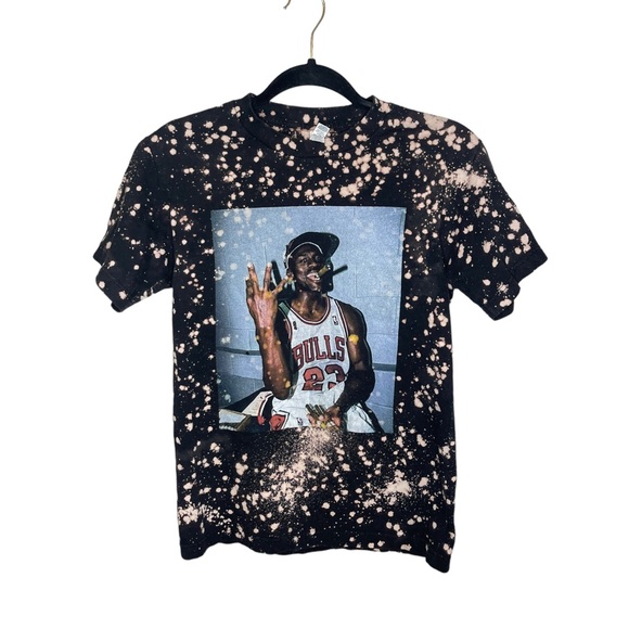 Michael Jordan Chicago Bulls Black Bleach Dots Graphic Tee ^ 3 for $10 - Picture 1 of 3